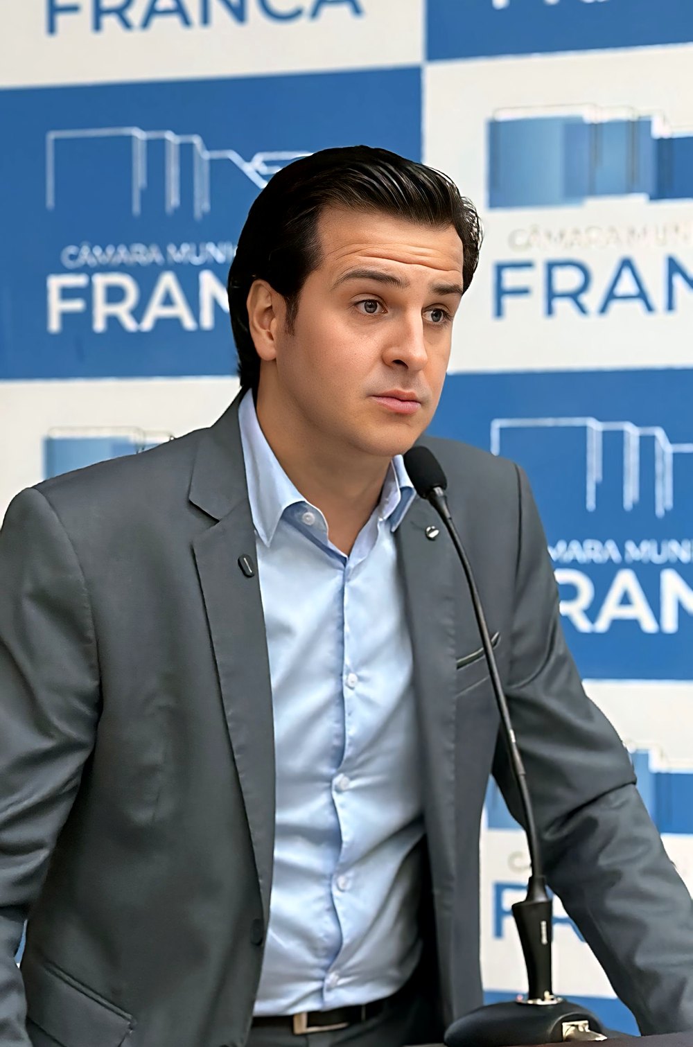 Dr. Fábio Delbianco em evento